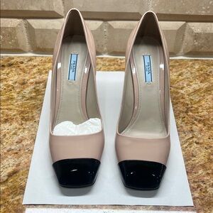 Prada Women's Beige and Black Heels